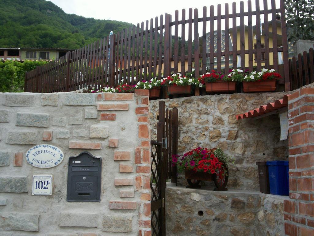 Hermitage Holidays Gallicano Exteriér fotografie